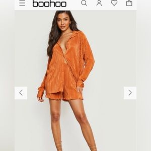 Boohoo burnt orange set size 4